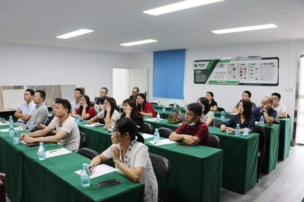 天湘板业河源销售精英培训会圆满召开