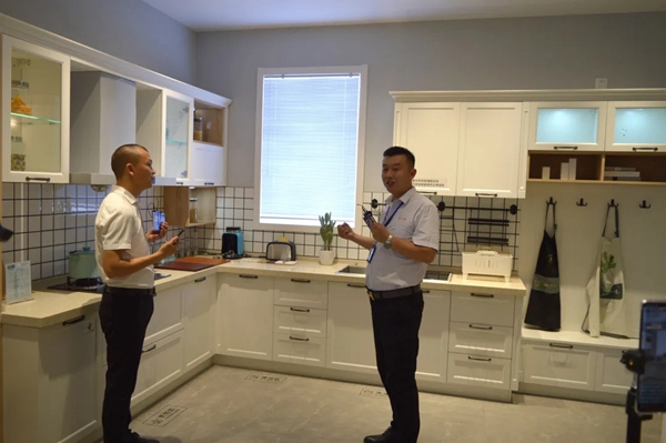 简一全屋定制6月5日直播活动圆满落下帷幕
