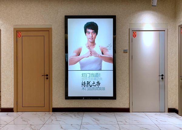 慧亚邀你共探:精武之帝坚持服务第一 做门要下真功夫