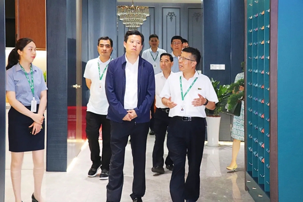 千年舟·柏菲伦欢迎新疆自治区市场监管局副局长王军一行莅临调研