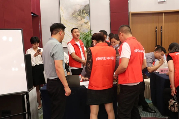 2020林源木门终端门店,新零售智慧化升级招商会圆满落幕