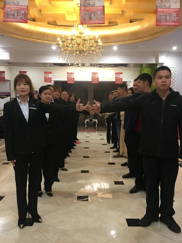摩力克江西赣州专卖店刘总：不断革新 不断前进