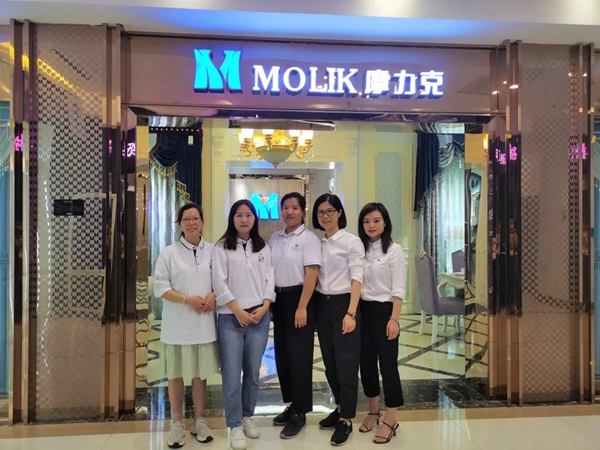 摩力克福建福清专卖店杨总：将最好的带给客户