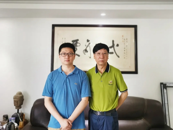 合和建筑五金合作伙伴成都广亚：父子同心创未来