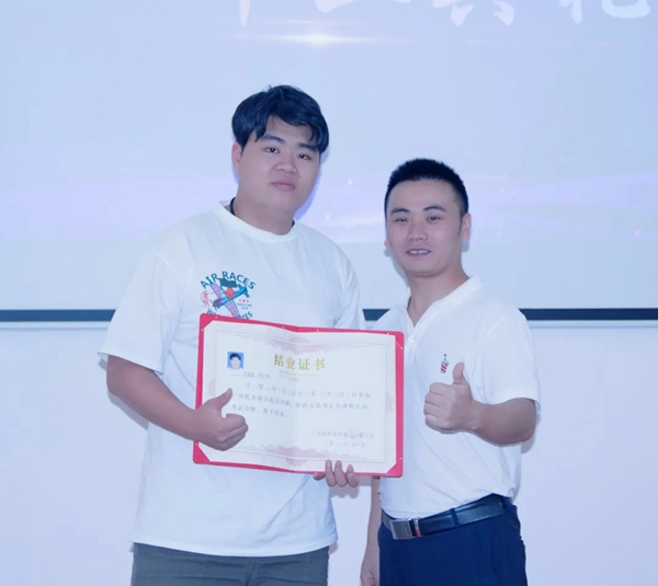 寐莎窗帘布艺第三届软装研习班圆满结业 寐莎窗帘布艺第三届软装研习班圆满结业