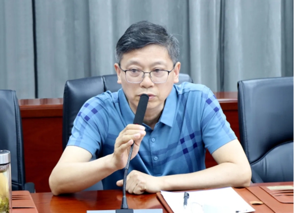 金鹏阳光定制门窗迎接江苏省钢铁服务业协会领导一行莅临考察