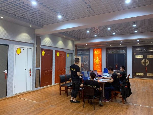 慧亚邀你共探：金帝豪门业注重产品品质 建立精英品牌 