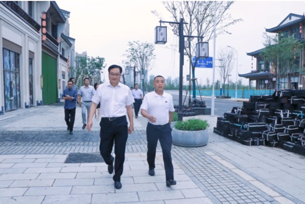蚌埠禹会区领导一行莅临金鹏考察指导