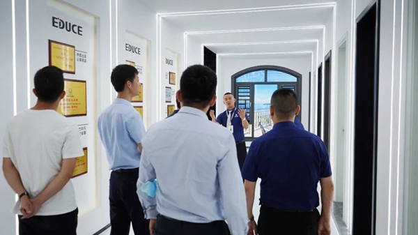 伊盾门窗迎接居然之家集团总部领导莅临参观