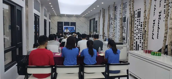 成图百灵鸟:PLNIO终端落地特别培训营火爆开启