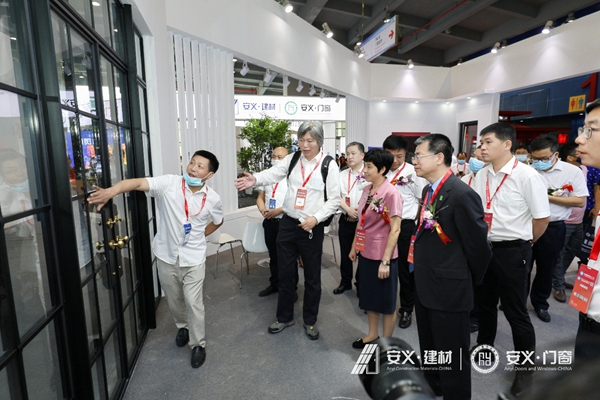 扬帆起航 蓄势腾飞——中国建博会•安义建材馆隆重开馆