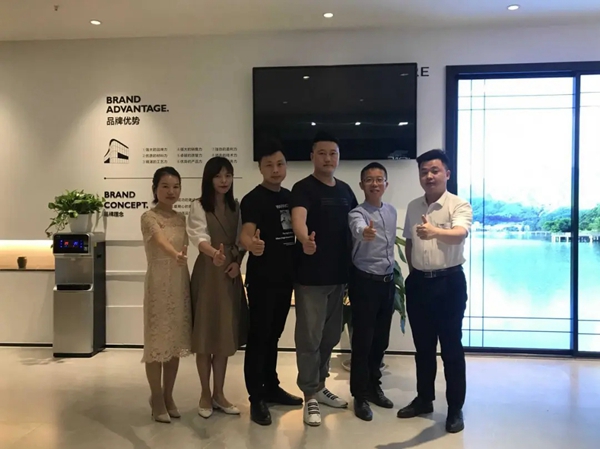 安柏瑞门窗领导团队2020终端巡店回顾