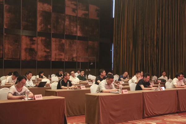 雅诗澜邹胜平当选绍兴市现代纺织及生态环境学会副会长
