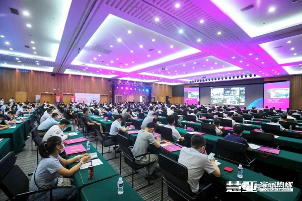富奥斯门窗金菠萝奖连续3年荣获消费者喜爱品牌