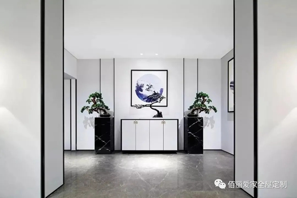 佰丽爱家全屋定制：让人眼前一亮的门厅怎么设计？