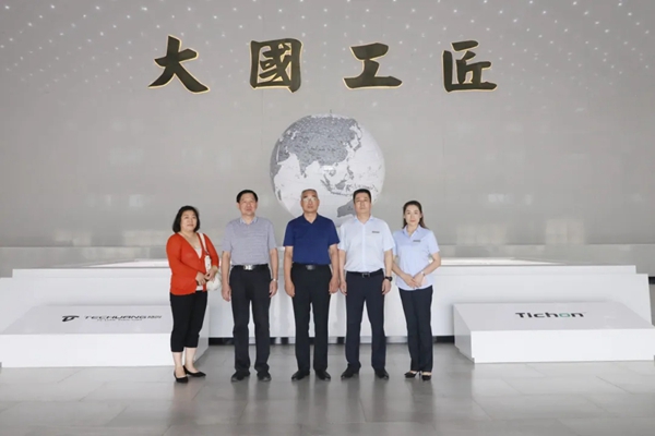 科饶恩系统门窗欢迎亚太体育联合总会秘书长郭合龙一行指导交流