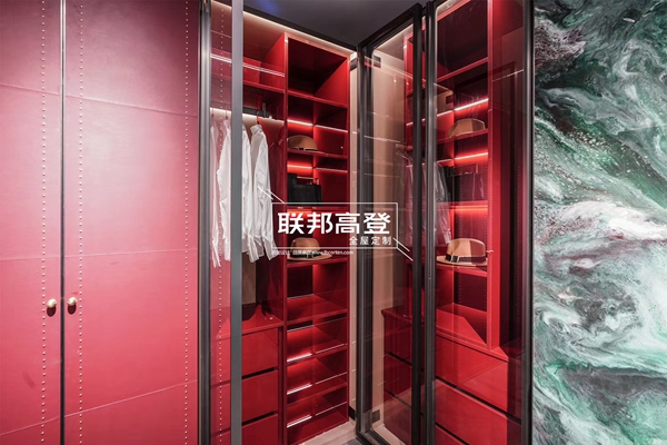 2020中国建博会（广州）丨联邦高登销售总监杨林平：直播是未来家居新零售的重要途径