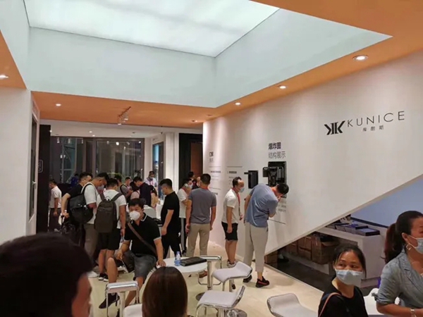 好运来门窗：KUNICE库耐斯首次惊艳亮相中国建博会（广州）