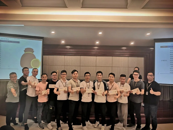 摩力克第二季度整体业绩超越目标和同期