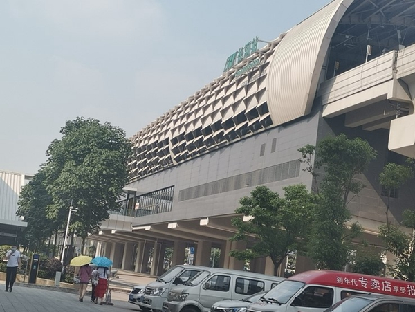 工程项目 │当欧神诺产品出现在重庆地铁十号线