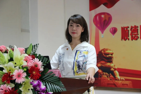 迪峰机械“ 庆七一座谈会”党建主题活动成功举办