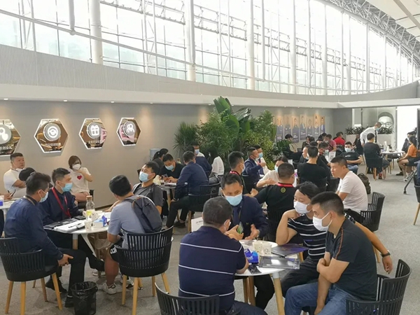 玛格全屋定制成建博会顶流 受客商青睐与信任 玛格全屋定制成建博会顶流 受客商青睐与信任