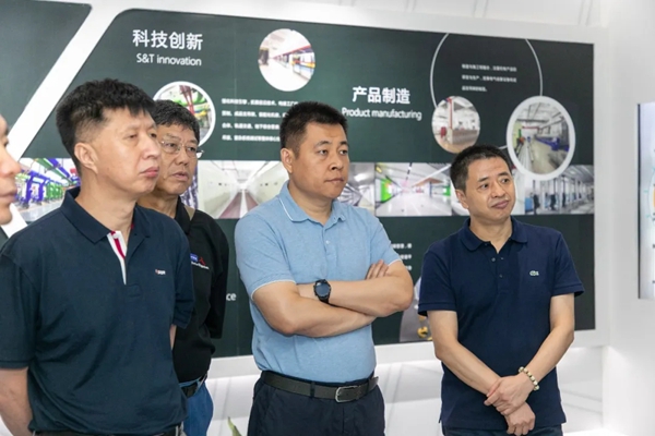 罗普斯金门窗迎来河北奥润顺达集团参观考察