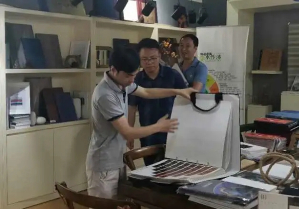华润涂料全国价值服务中心迎参观潮 家具企业加速奔跑
