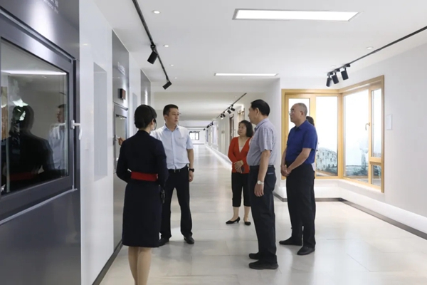 科饶恩系统门窗欢迎亚太体育联合总会秘书长郭合龙一行指导交流