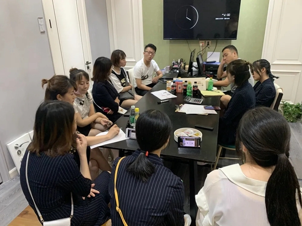 益圆木门重庆店与四川巴中店学习交流会圆满结束