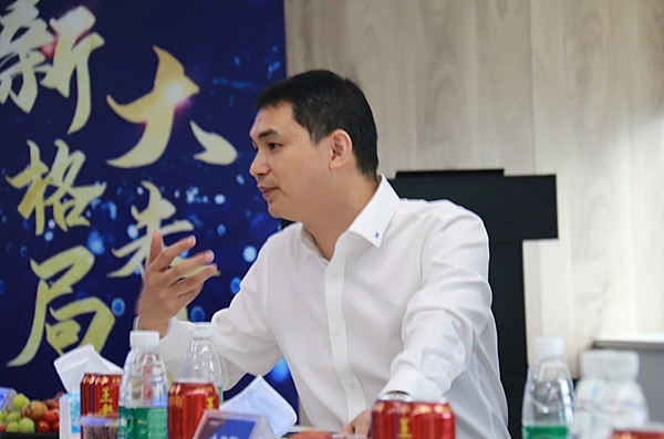 迎战当下 携手未来 | 居然之家总裁王宁一行莅临玛格交流探讨