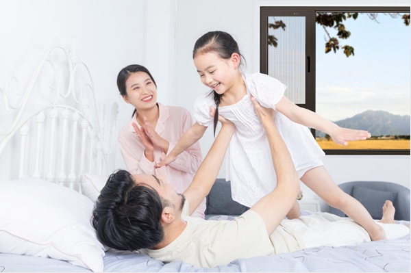 威亚森门窗七月福利来袭 买门窗送230万家庭财产保险