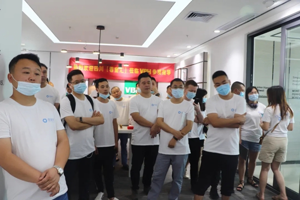 威必驰五金佛山营销中心迎来四川蓉窗汇俱乐部团队参观交流