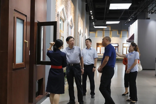 科饶恩系统门窗欢迎亚太体育联合总会秘书长郭合龙一行指导交流