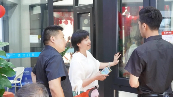 罗兰德式门窗惠州淡水专卖店盛大开业