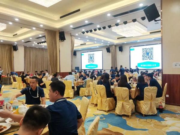 星佰汇门窗2020中国建博会期间签约火爆 星佰汇门窗2020中国建博会期间签约火爆