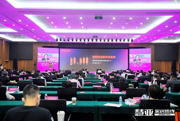 博郡门窗荣获“铝合金门窗十佳品牌”称号