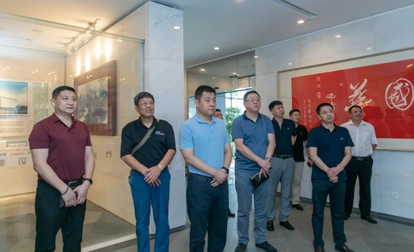 罗普斯金门窗迎来河北奥润顺达集团参观考察