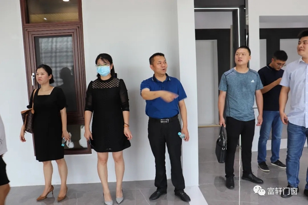 富轩全屋门窗喜迎江苏南通招商局考察团一行莅临考察