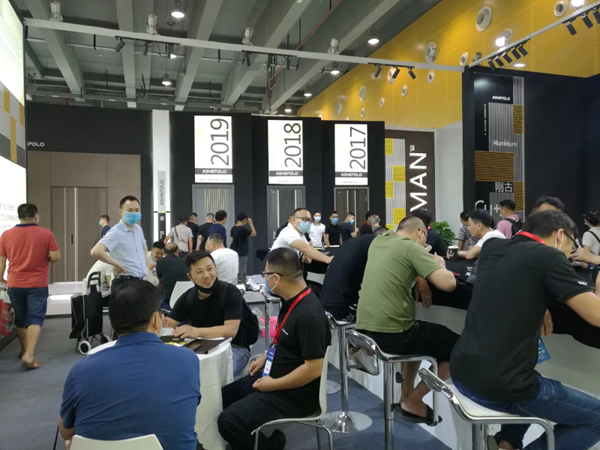 爱仕堡入户门2020全新产品亮相2020中国建博会(广州)
