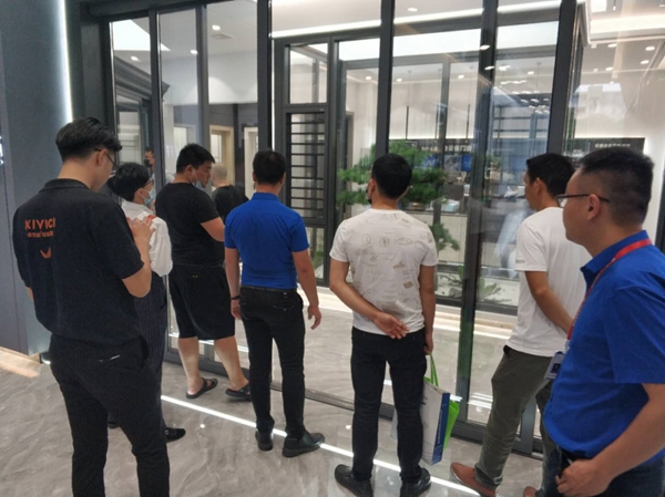 金云雀门窗品牌营销战略规划暨招商战略会议圆满结束 金云雀门窗品牌营销战略规划暨招商战略会议圆满结束