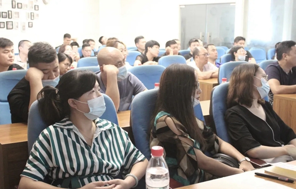 百V全屋定制优秀经销商交流分享会顺利召开
