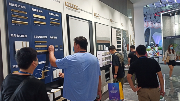 潭州展最佳看点:欧神诺用瓷砖与科技碰撞出未来人居 潭州展最佳看点:欧神诺用瓷砖与科技碰撞出未来人居