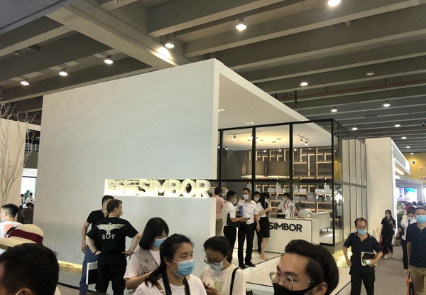 2020中国建博会（广州）丨新标家居木门营销中心总监韦威：一体化高端系统定制体验