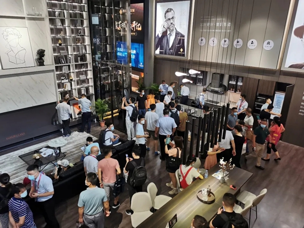 奢匠全屋定制亮相建博会 美好生活体验馆演绎定制新风尚