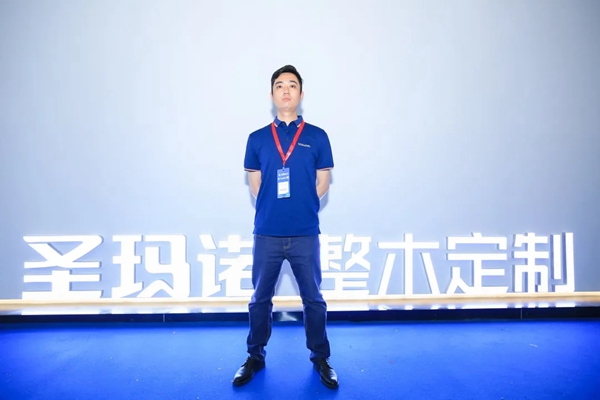 圣玛诺整木定制开展首日大放异彩 成为展会打卡圣地