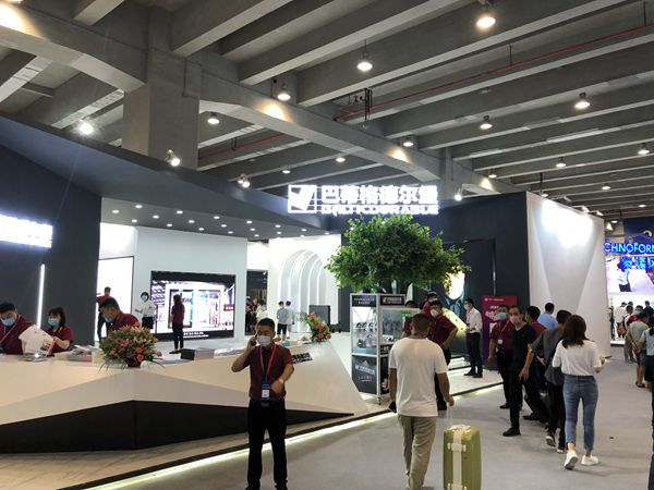 2020中国建博会(广州)丨巴蒂格德尔堡系统门窗营销总监王敬宝:为经销商解决后顾之忧!