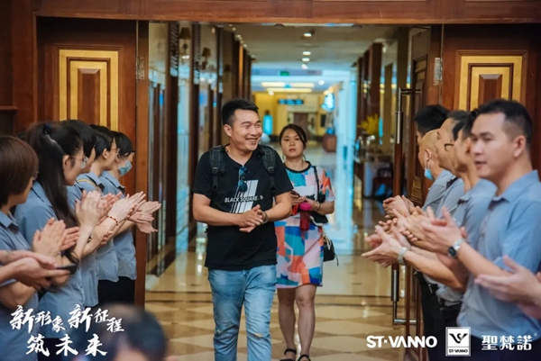 圣梵诺门窗全新智能展厅落成庆典圆满落幕