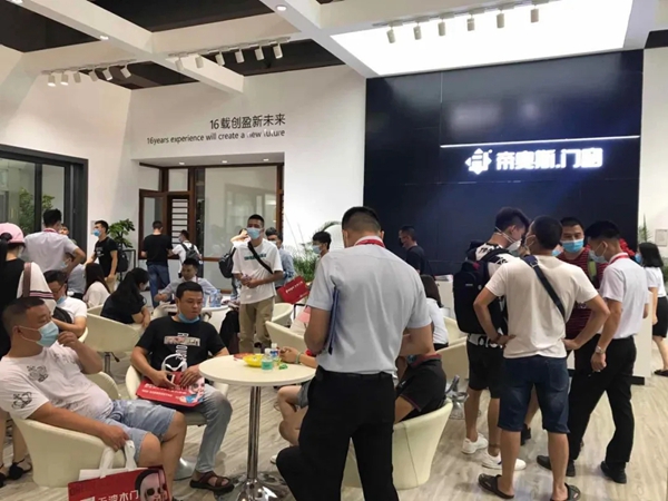 帝奥斯门窗邀您参加广州建博会
