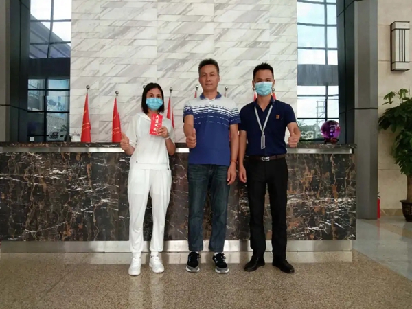 星佰汇门窗2020中国建博会期间签约火爆 星佰汇门窗2020中国建博会期间签约火爆